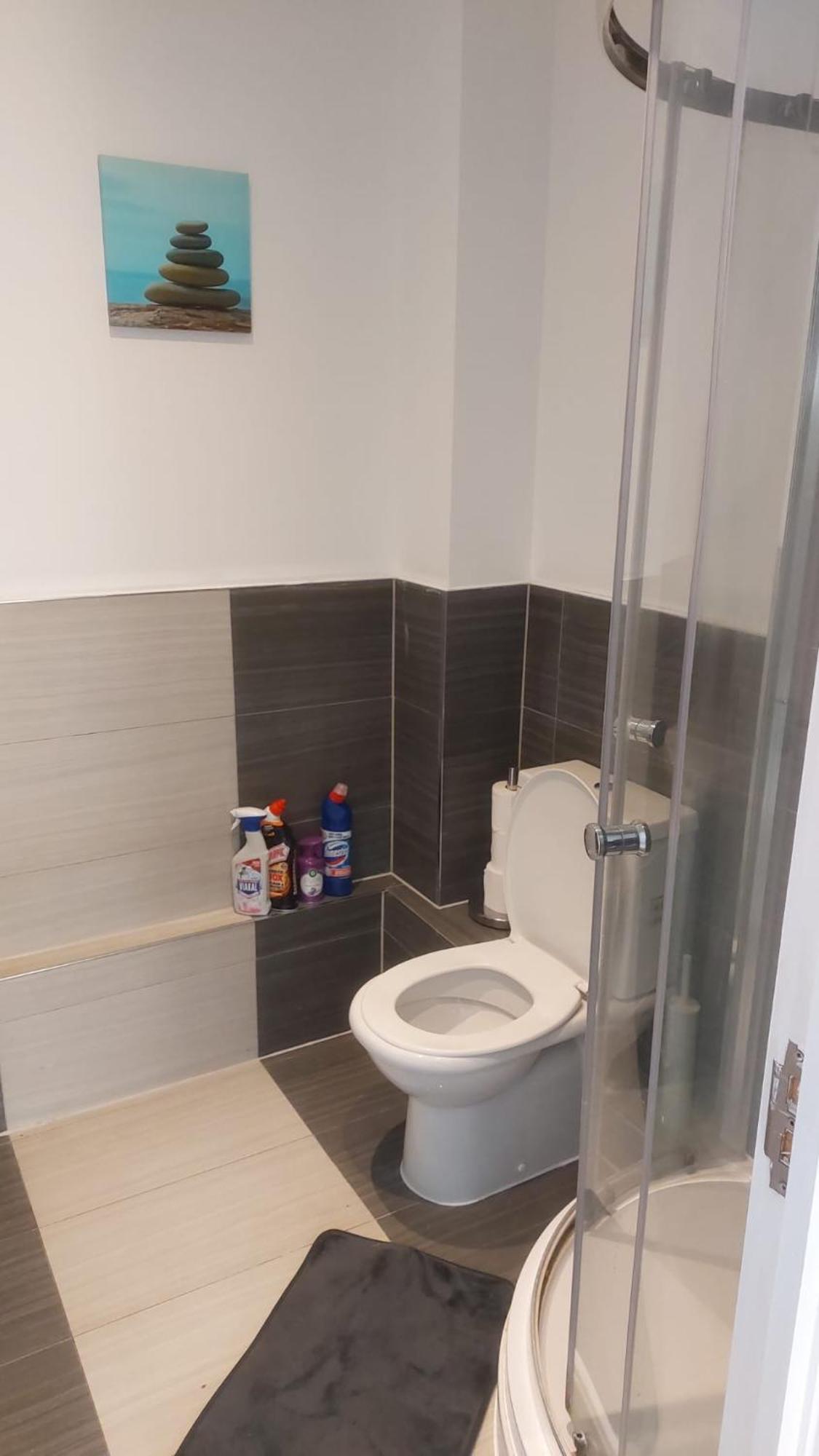 Spacious Studio Maidstone - Redecorated Oct 2023 Zewnętrze zdjęcie