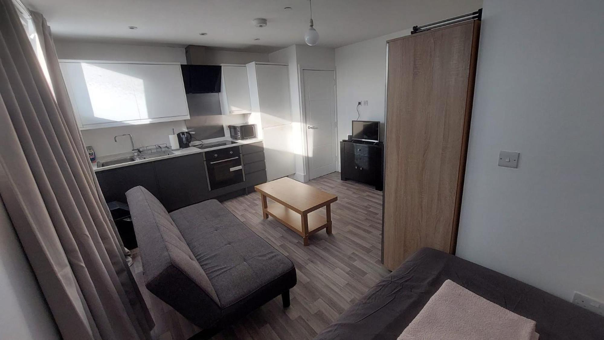 Spacious Studio Maidstone - Redecorated Oct 2023 Zewnętrze zdjęcie